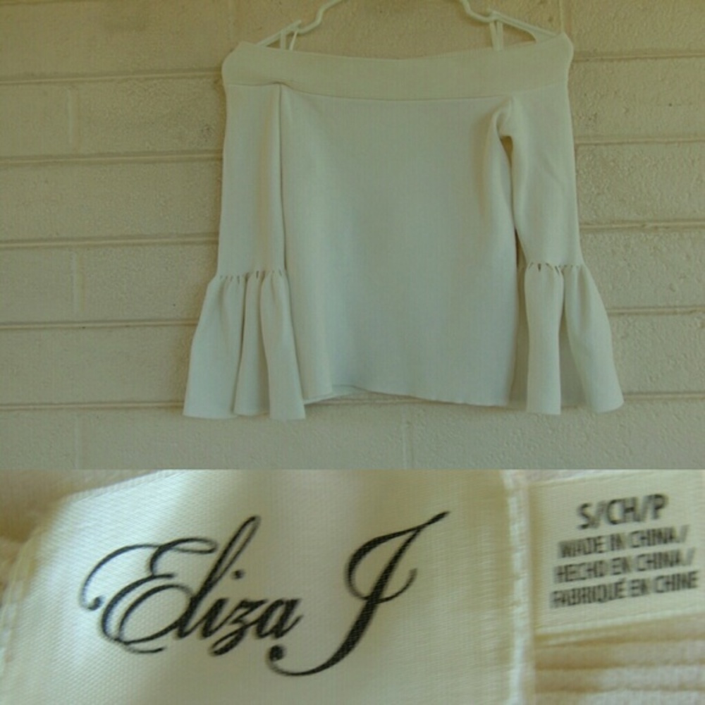 🔥SALE Eliza J Off The Shoulder Top Small Ivory